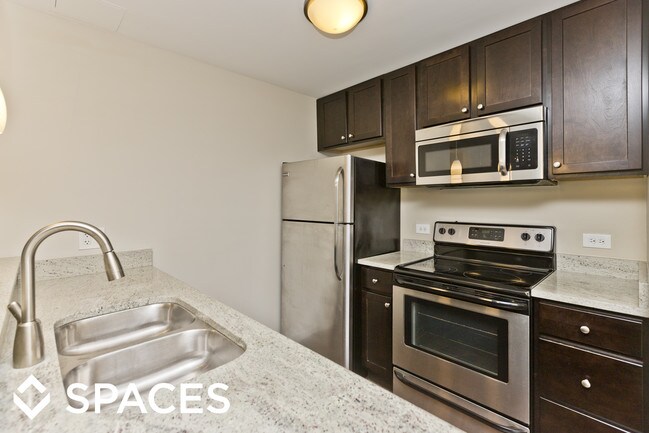 Foto del edificio - 1818 N Halsted St
