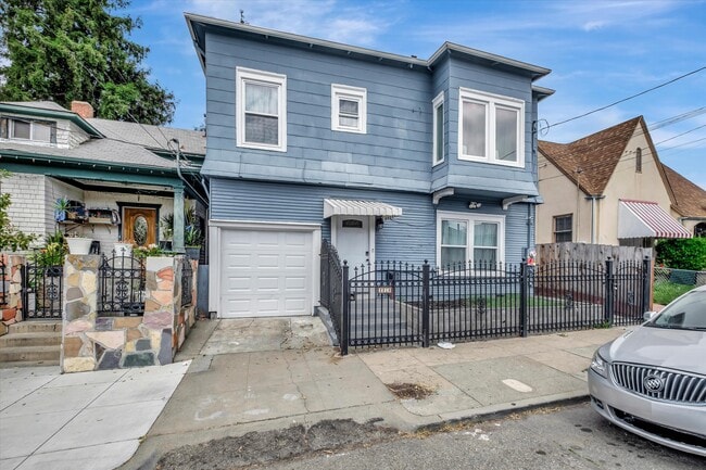 Building Photo - 2019 45th Ave