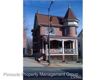 Primary Photo - 5 br, 1.5 bath House - 1229 Main Street