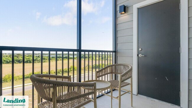 Foto del edificio - 6850 Foxtail Palm Wy