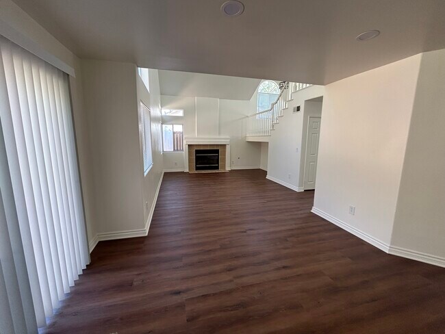 Foto del edificio - 39523 Beacon Ln