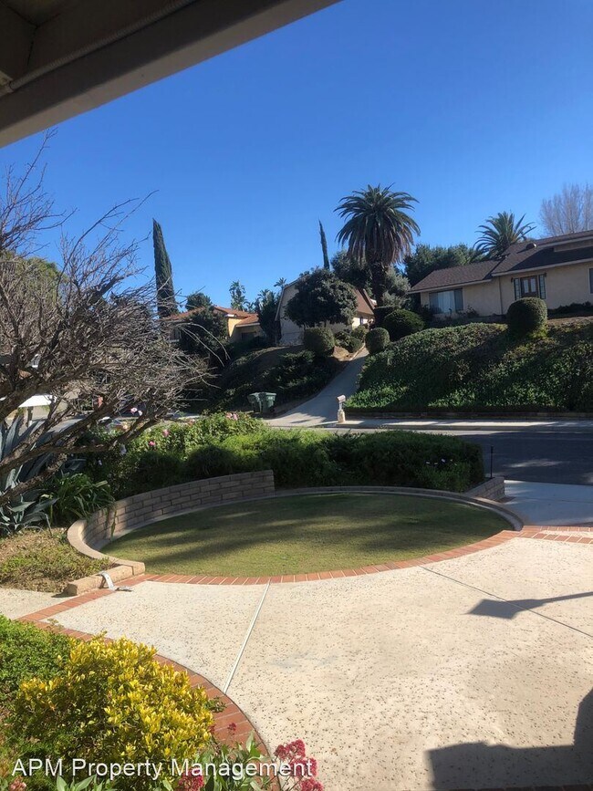 Building Photo - 3 br, 3 bath House - 15353 Sonnet Place