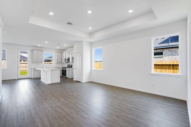 Building Photo - 9735 Bixby Crk Dr