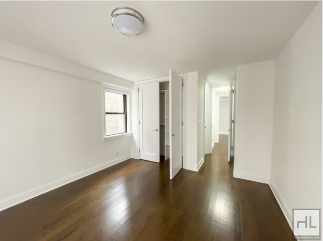 Building Photo - East 89th STREET