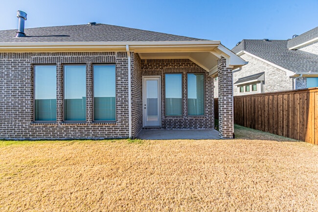 Building Photo - 3231 Tobias Ln