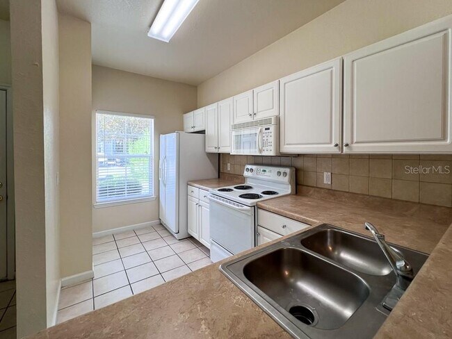 Foto del edificio - 4886 NW 46th Pl