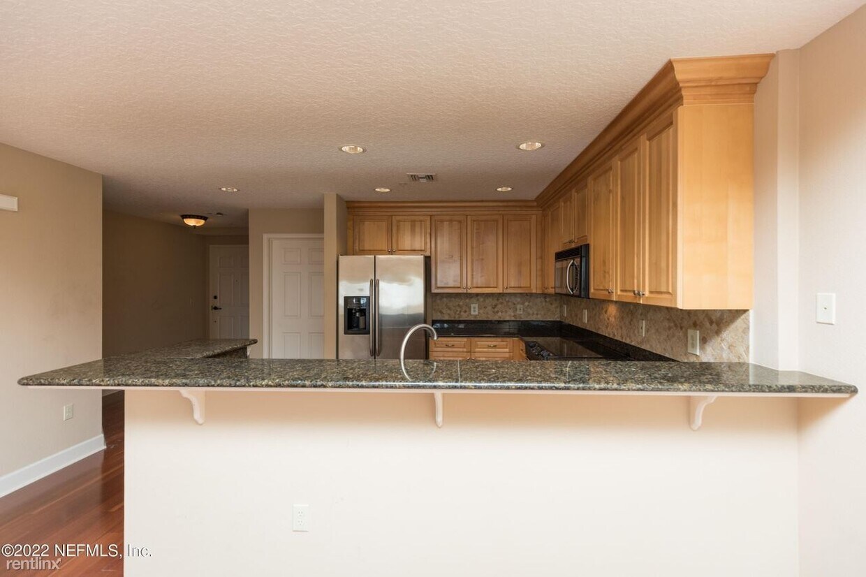 Foto principal - 1478 Riverplace Blvd