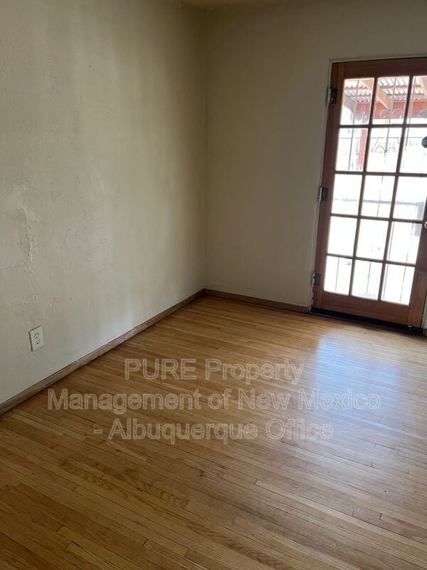 Building Photo - 4807 Idlewilde Ln SE