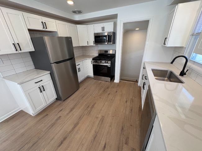 Building Photo - 13319 McCracken Rd