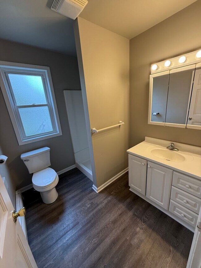 Foto del edificio - 424 S Market St