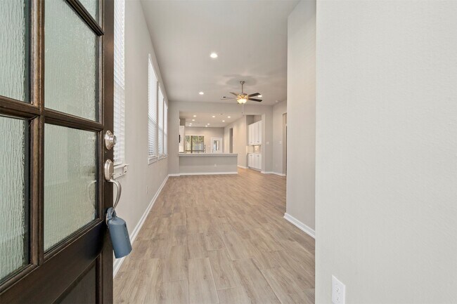 Foto del edificio - 119 Lukewood Cir