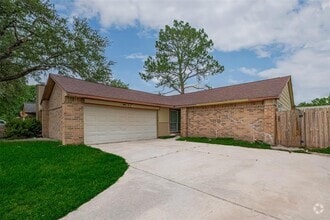 Building Photo - 16250 Rancho Blanco Dr