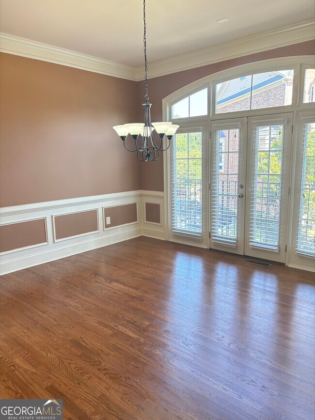 Building Photo - 3476 Vintage Cir SE