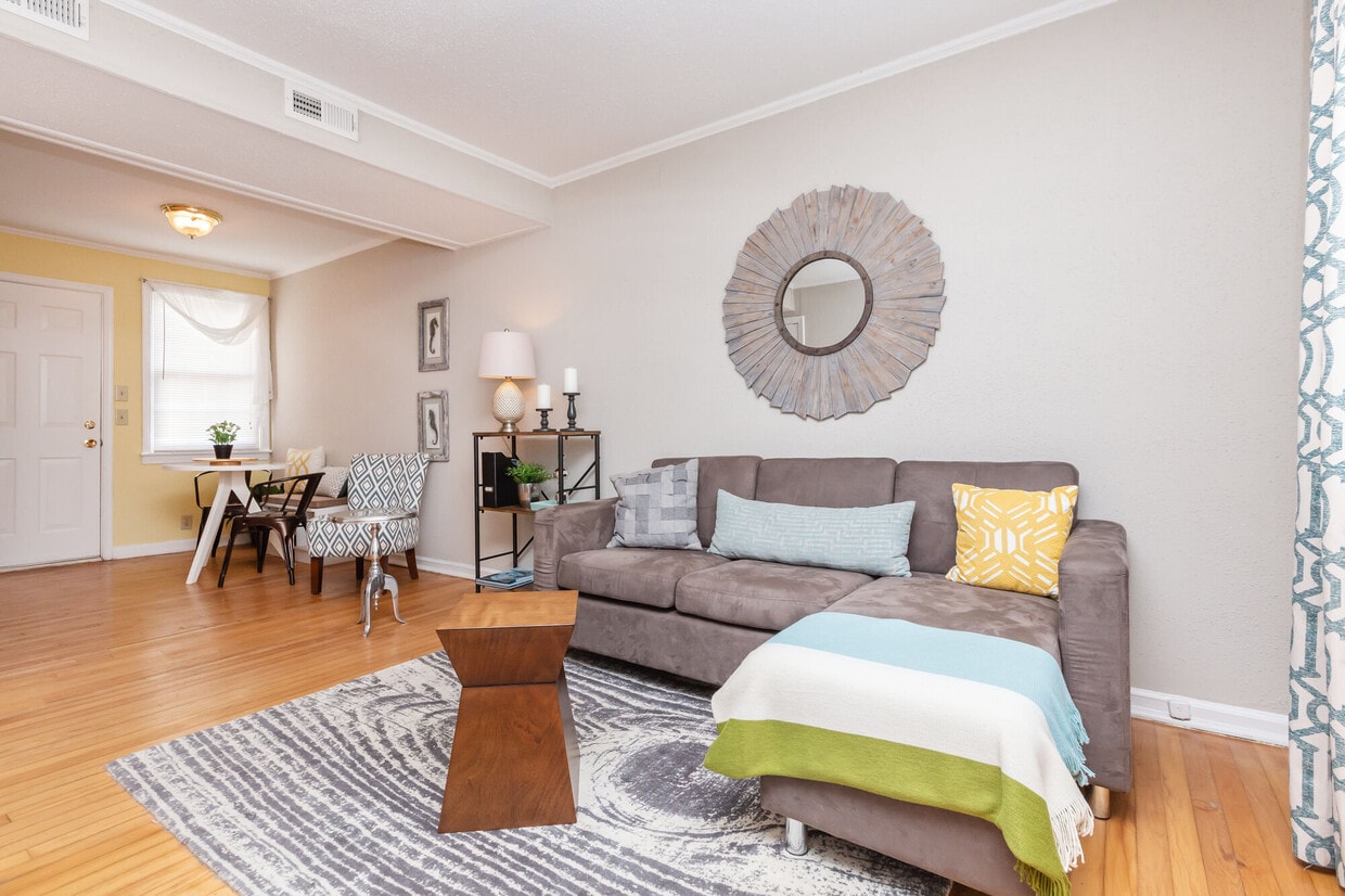 Foto principal - Cottage Grove Apartments and Townhomes