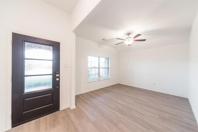 Foto del edificio - 3543 Britton Burrow Way