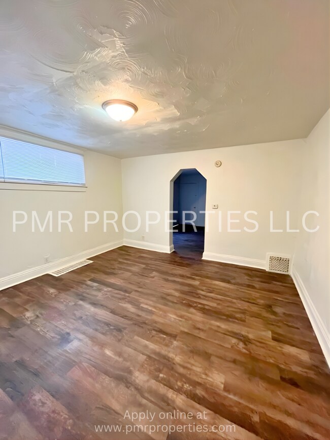 Foto del edificio - 3026 Pratt Street