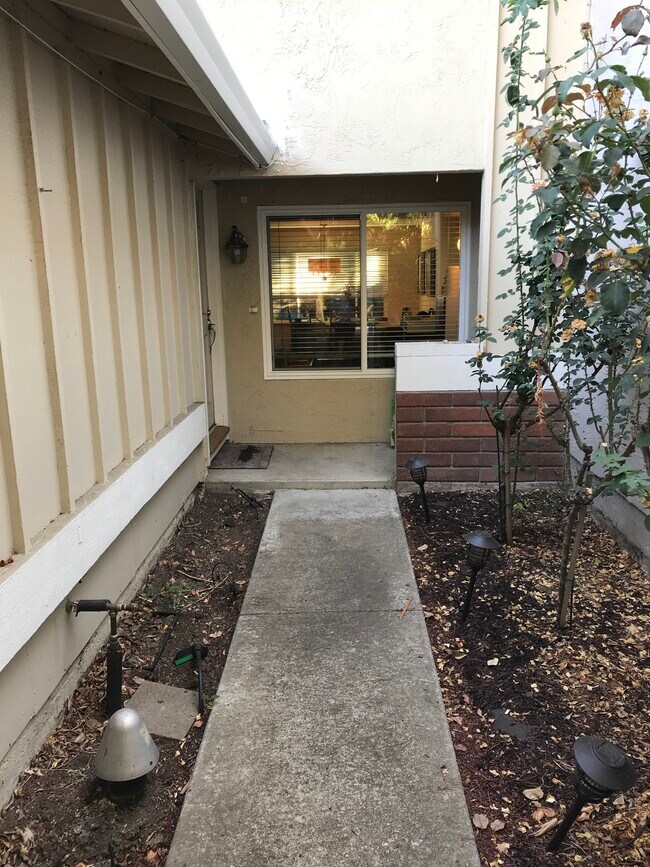 Entrance - 337 Kinross Dr Townhome