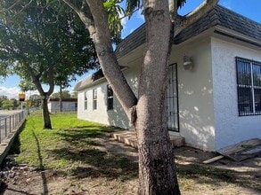 Building Photo - 3929 NW 207 St Rd