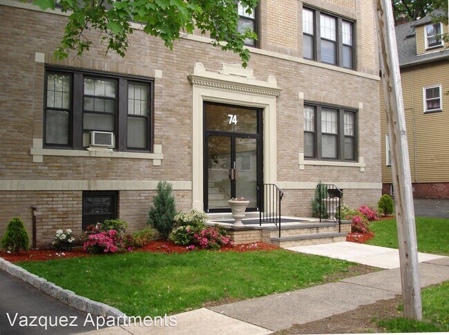 Building Photo - 74 Montague Pl