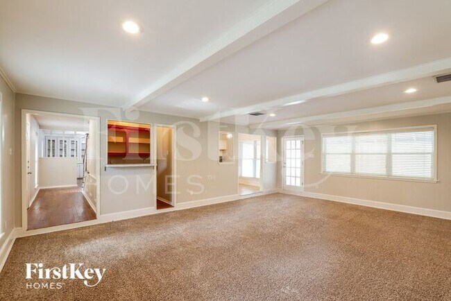 Foto del edificio - 25603 Pecan Valley Cir