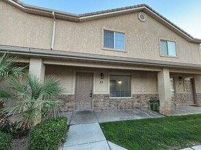 Building Photo - 1167 E 400 S