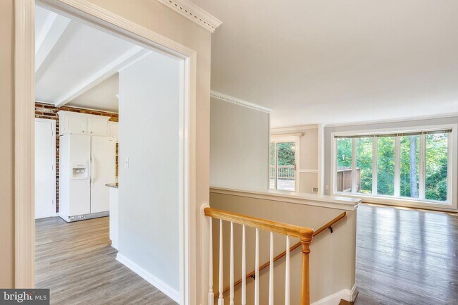 Building Photo - 6817 Breezewood Terrace
