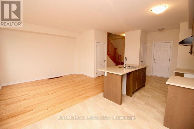 Building Photo - 272 Explorer Wy