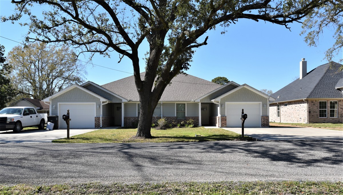 Foto principal - 5553 Hogaboom Rd