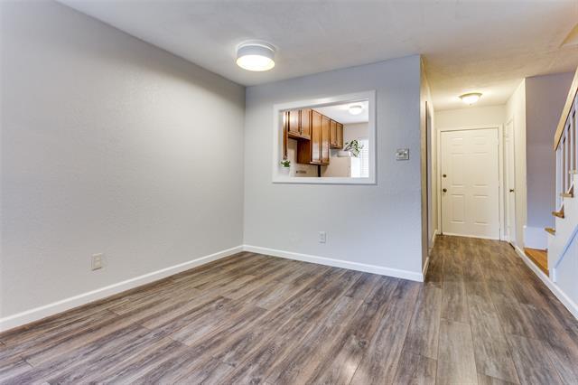 Foto del edificio - 7314 Kingswood Cir