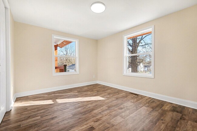 Foto del edificio - 416 Richardson St