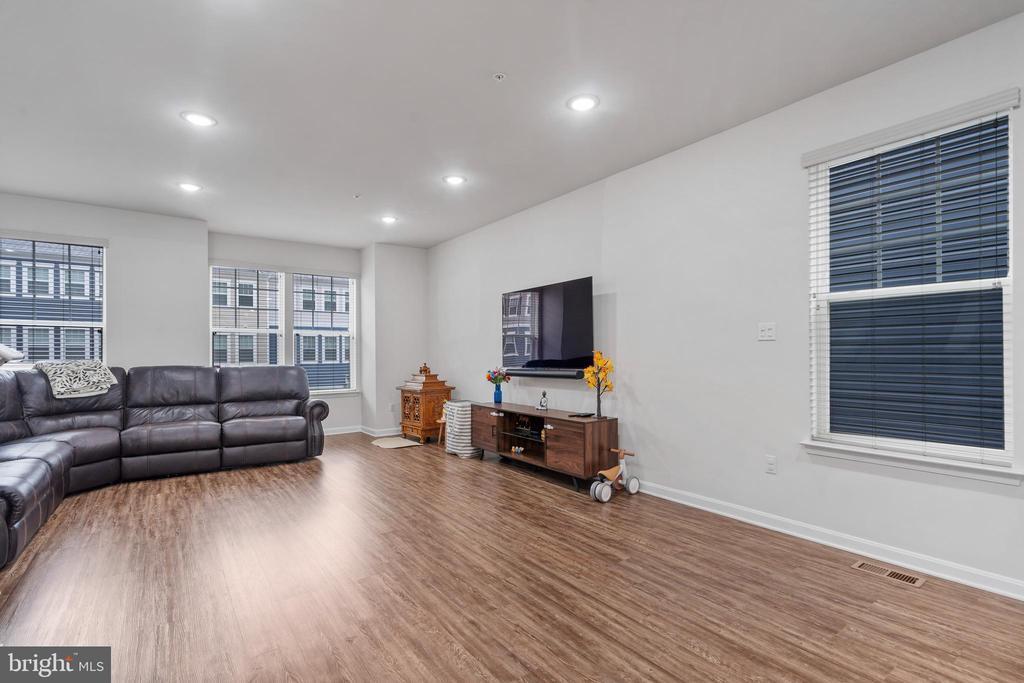 Foto principal - 7988 Patterson Wy