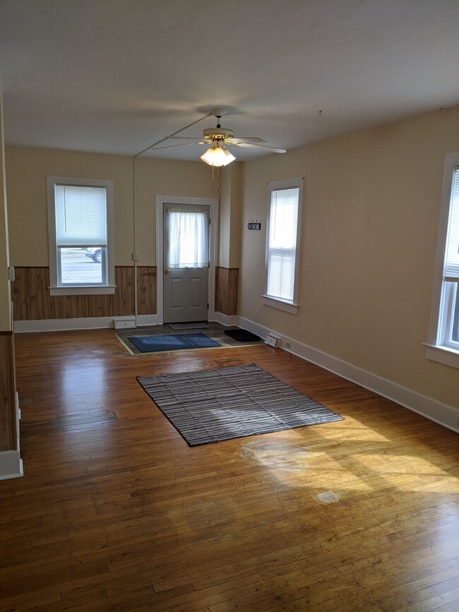 Building Photo - 57415 Calumet Ave