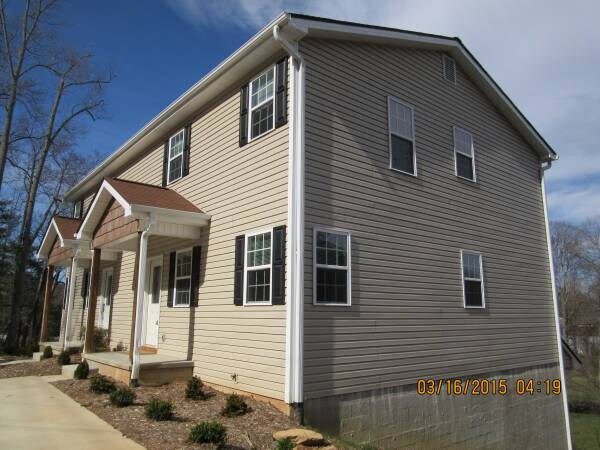 Foto principal - 1828 Lower Ridgewood Blvd