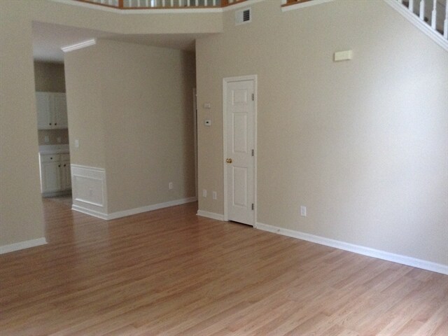 Foto del edificio - 3346 Cherrybrook Dr