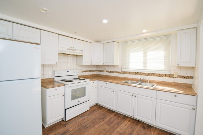 Foto del edificio - 2405 W 63rd Ave