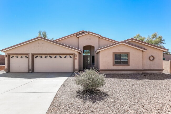 Building Photo - 12465 N Stone Ring Dr