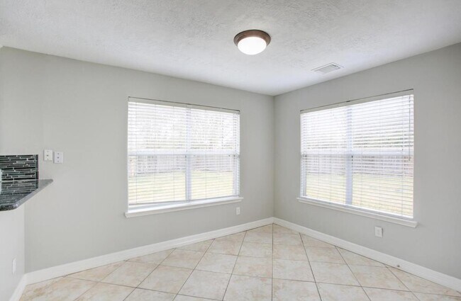 Foto del edificio - 2301 Wimberly Dr