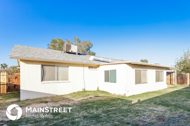 Building Photo - 7719 W Clayton Dr