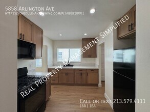 Building Photo - 5858 Arlington Ave