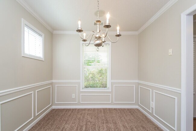 Foto del edificio - 42 Oakbrook Dr