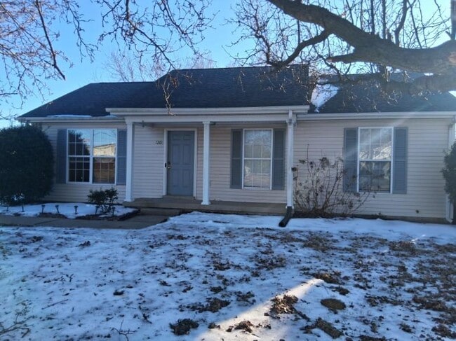 Building Photo - 1201 Autumn Oaks Dr