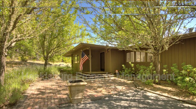Foto del edificio - 5968 W. Dry Creek Road