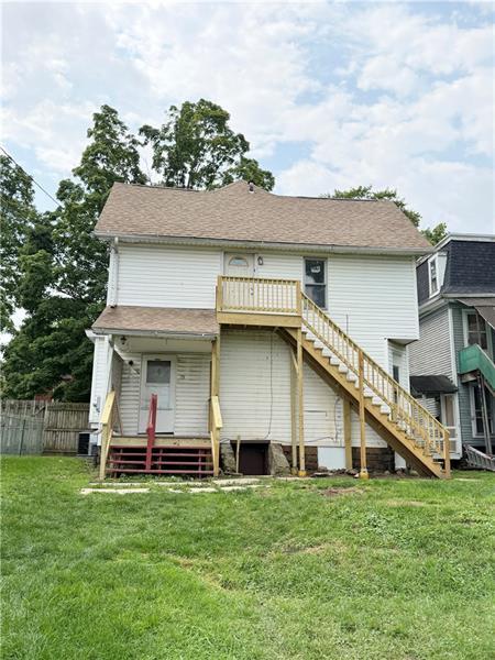 Building Photo - 219 E Wallace Ave