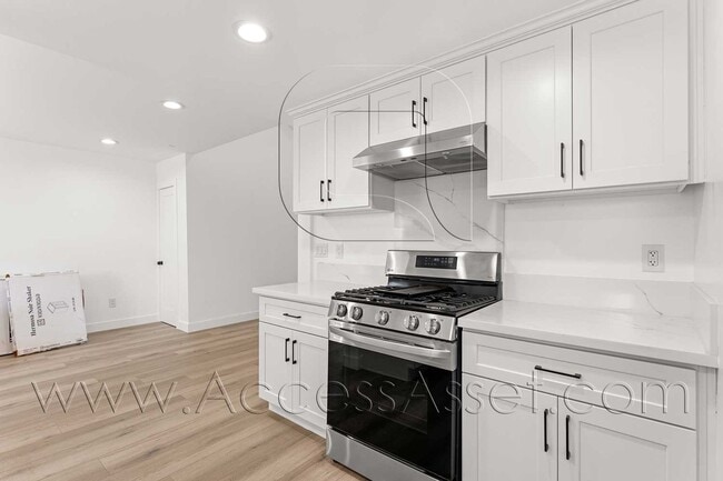 Photo - 10946 Thrush Dr Apartment