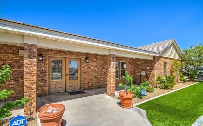 Foto del edificio - 3480 W Mesa Verde Ln