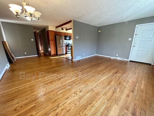 Foto del edificio - 1417 Oakmont St