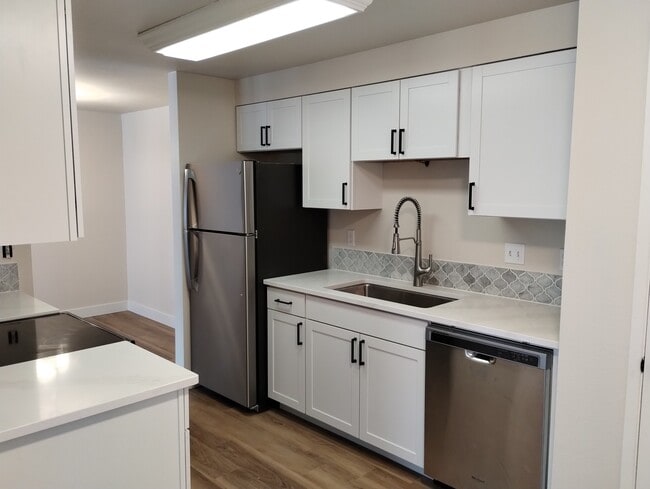 Photo - 90 NW 180th Ave House