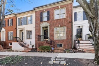Building Photo - 563 Chestertown St
