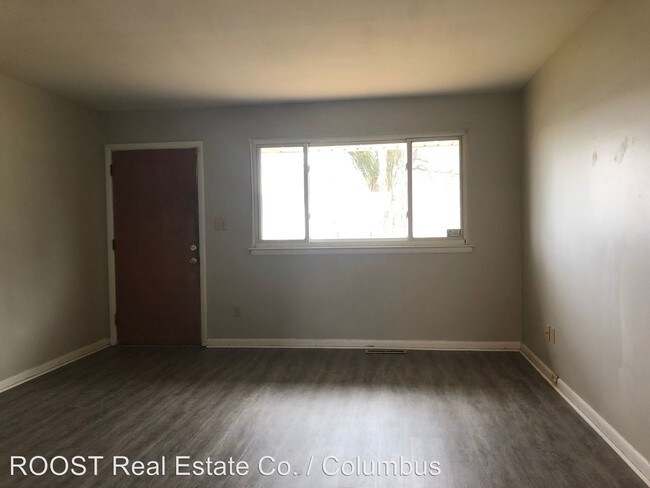 Building Photo - 3 br, 1 bath House - 1302 Coe Drive