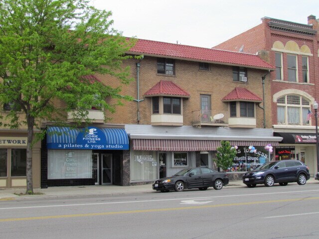 Building Photo - 624 S Main St